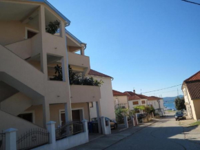 Apartments Ena - near marina Kornati